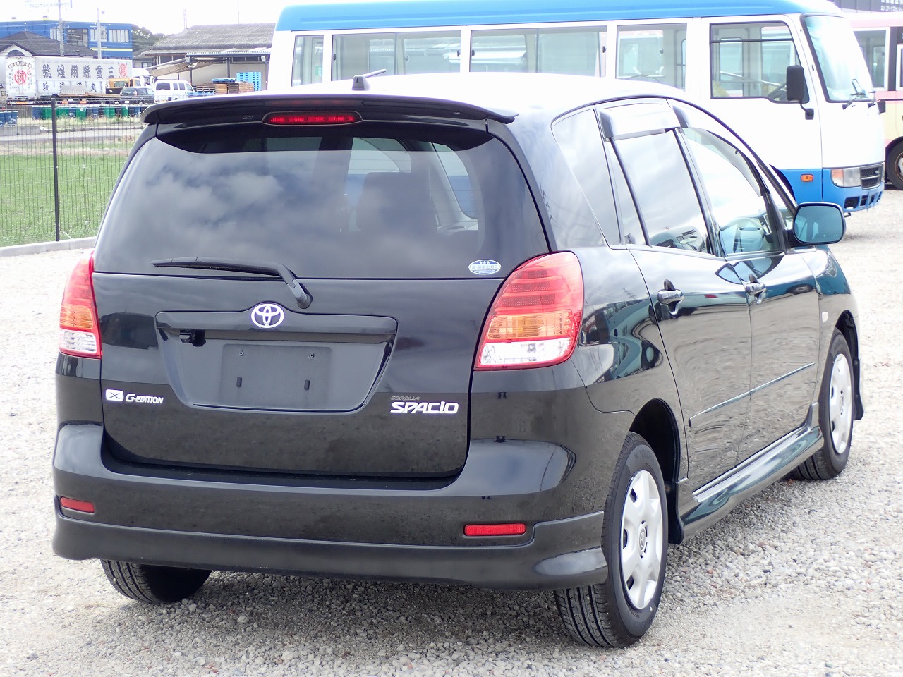 TOYOTA Corolla Spacio