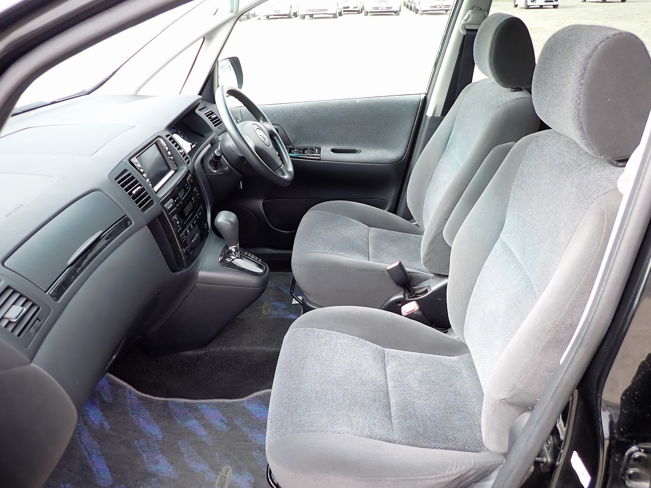 TOYOTA Corolla Spacio