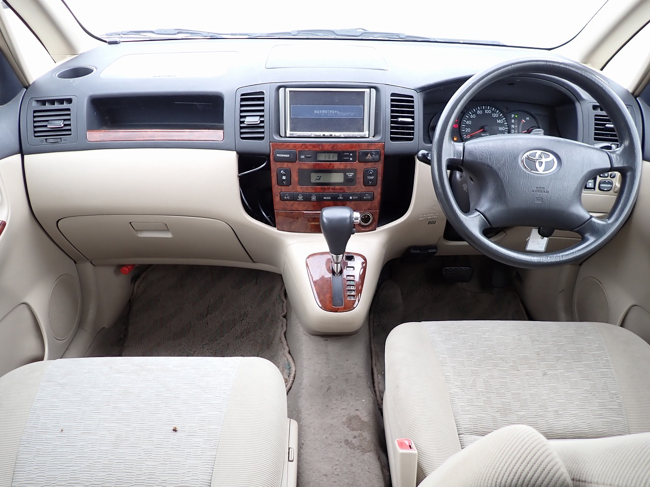 TOYOTA Corolla Spacio