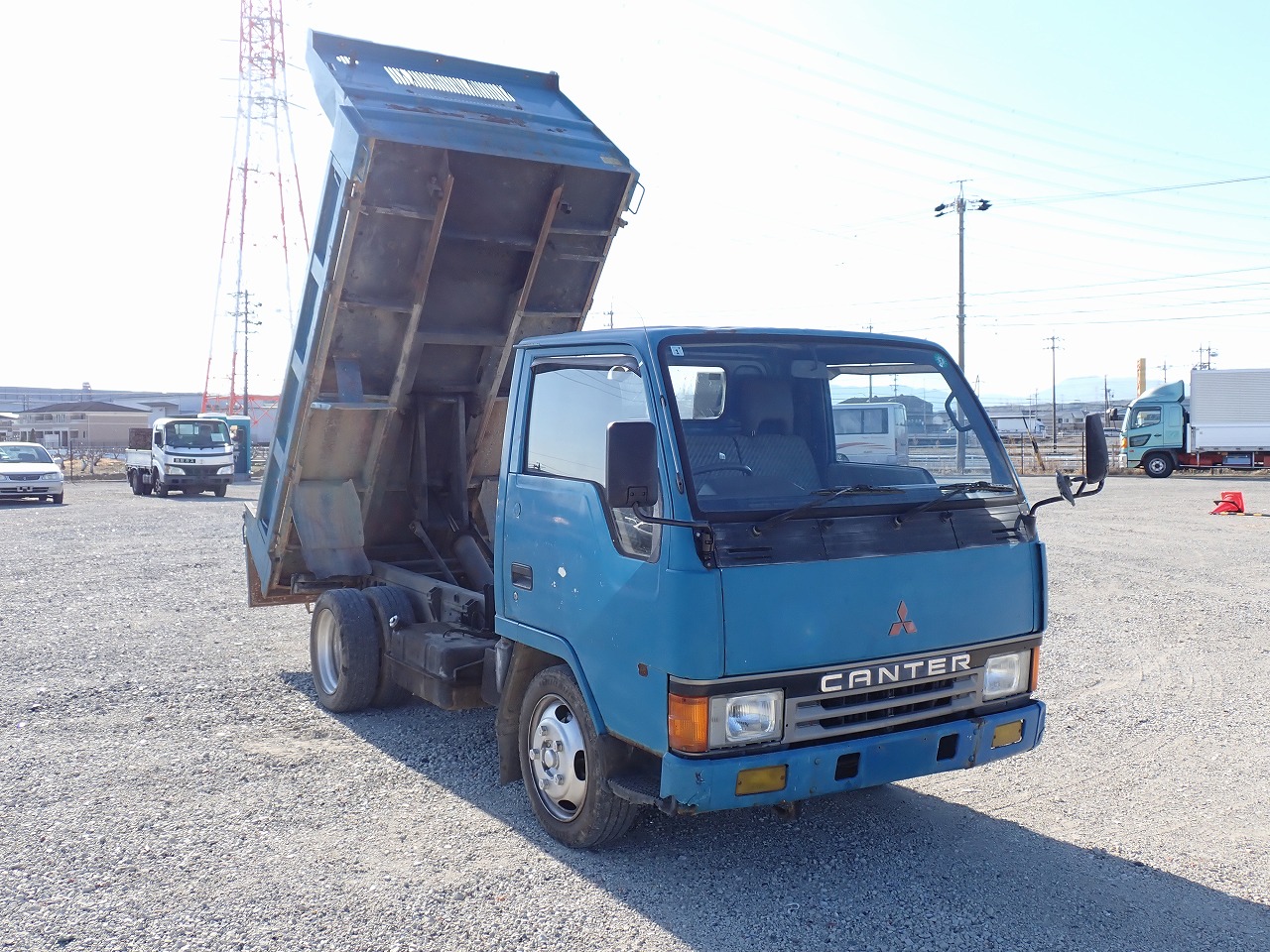 MITSUBISHI Canter