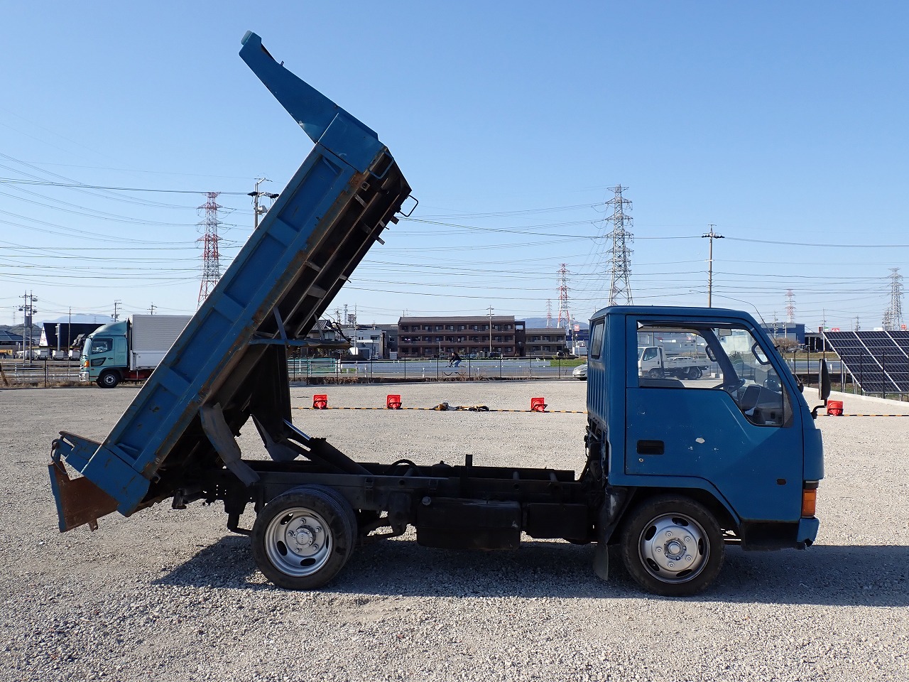 MITSUBISHI Canter