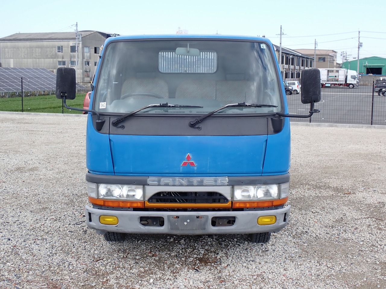 MITSUBISHI Canter