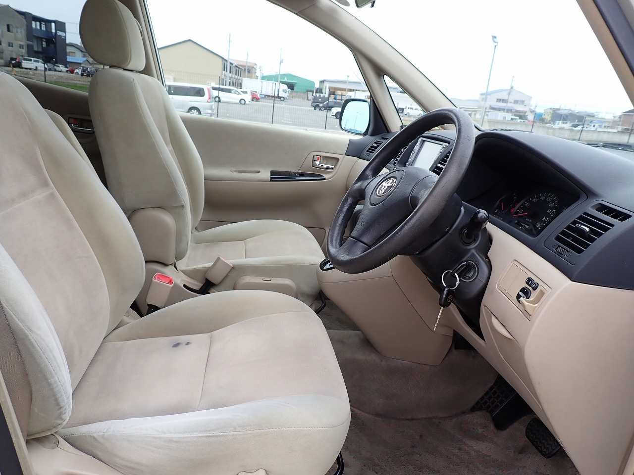 TOYOTA Corolla Spacio