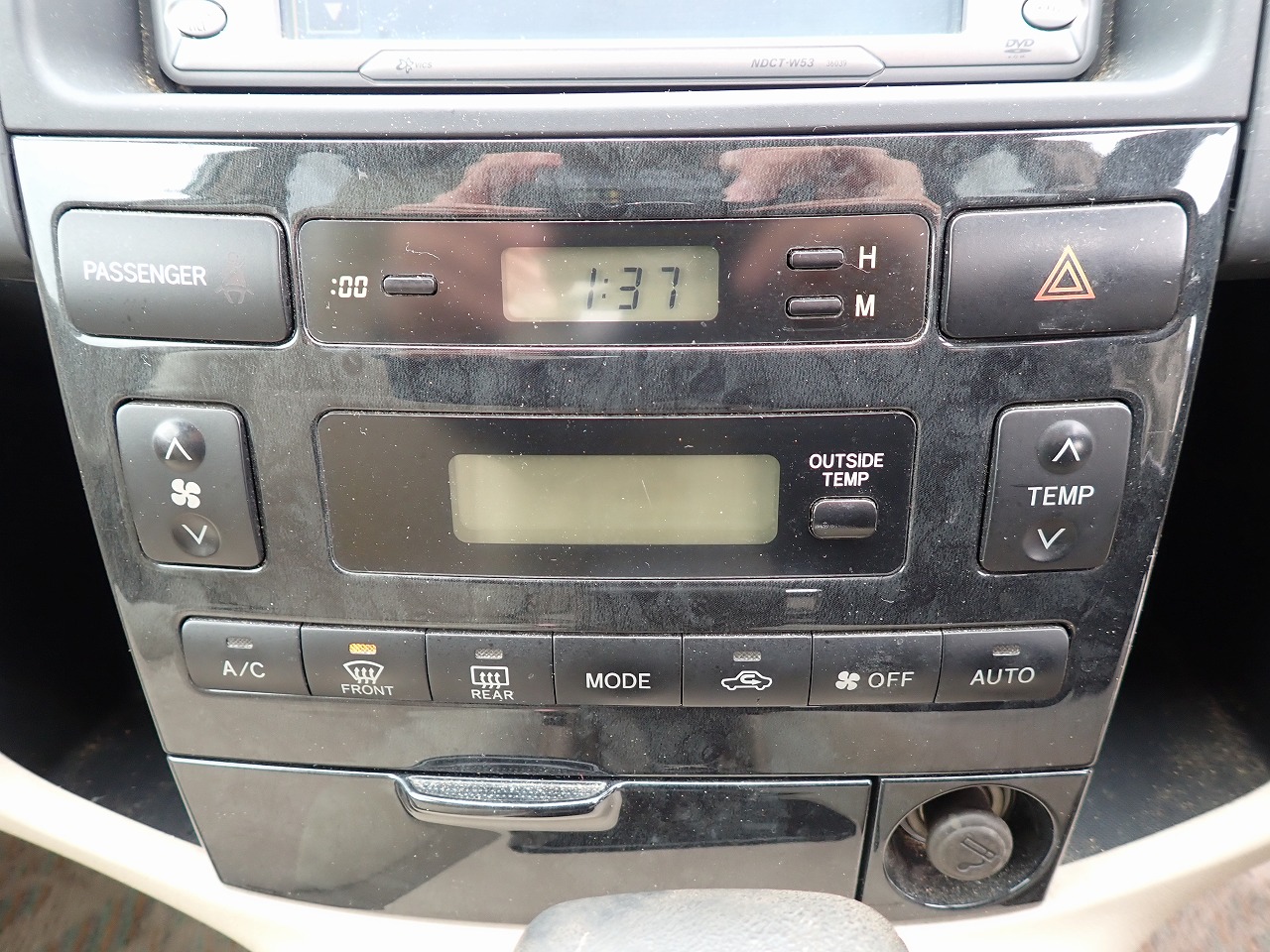 TOYOTA Corolla Spacio