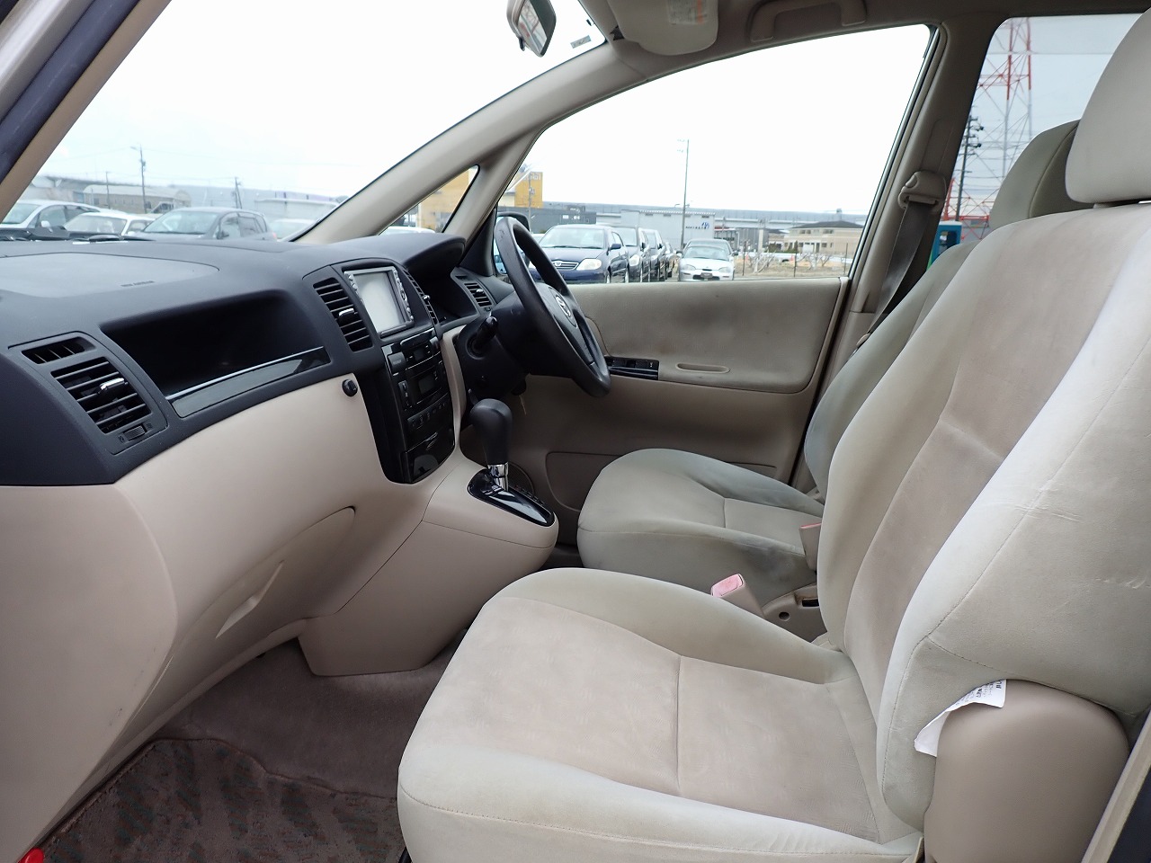 TOYOTA Corolla Spacio