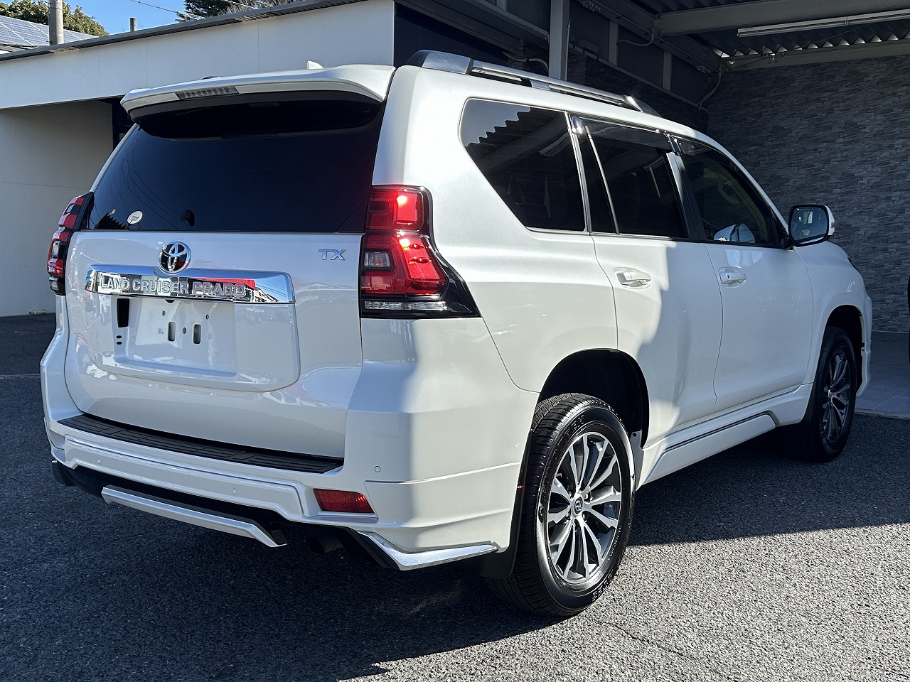 TOYOTA Land Cruiser Prado