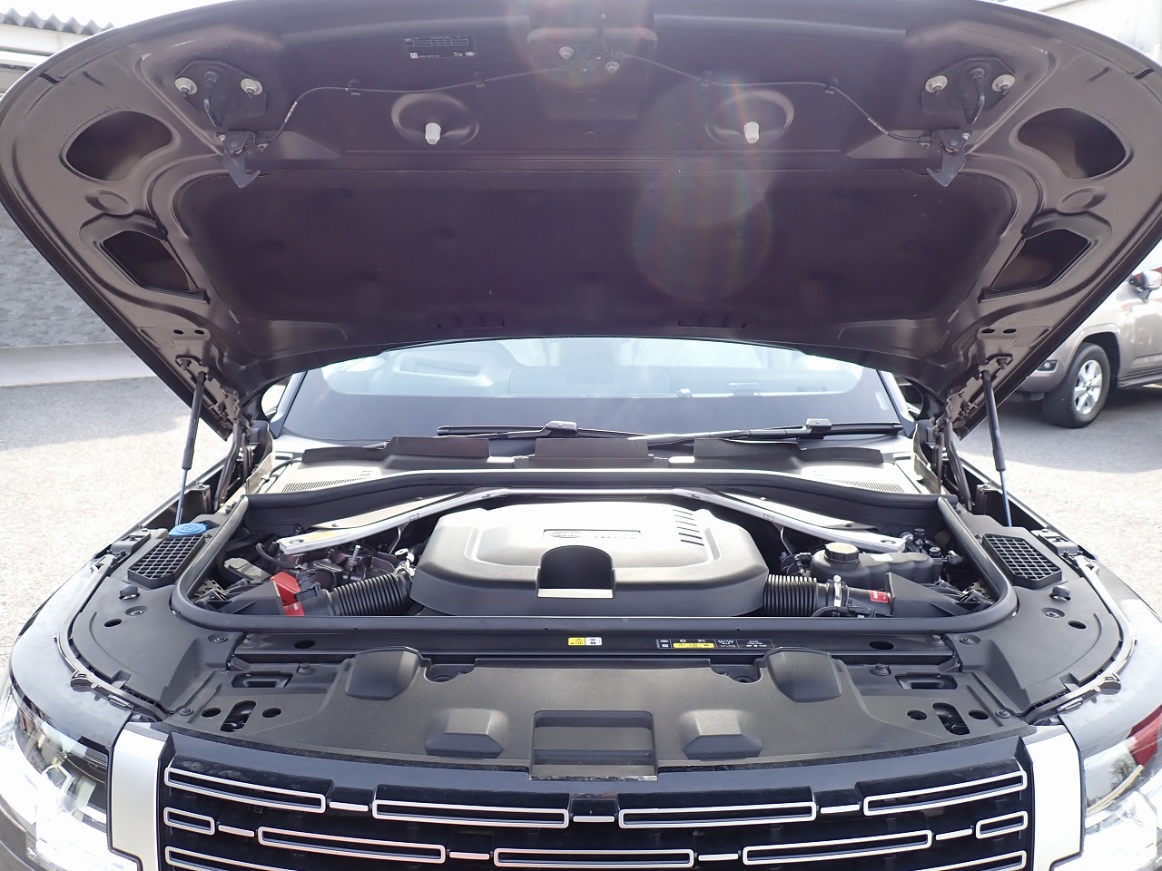 LAND ROVER RANGE ROVER