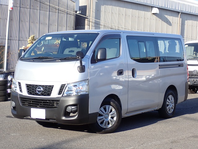 NISSAN NV 350 CARAVAN