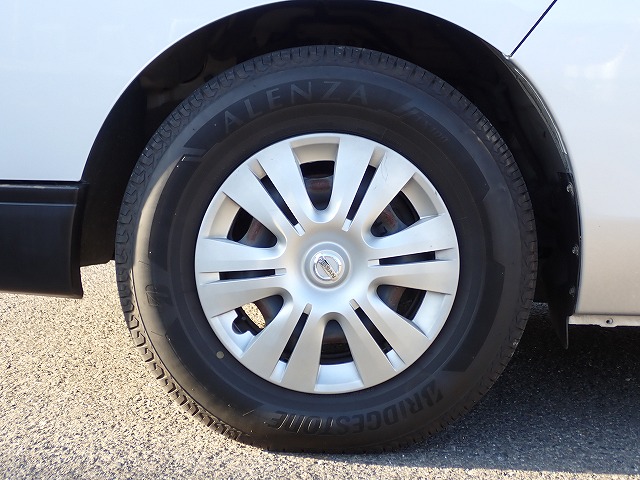 NISSAN NV 350 CARAVAN