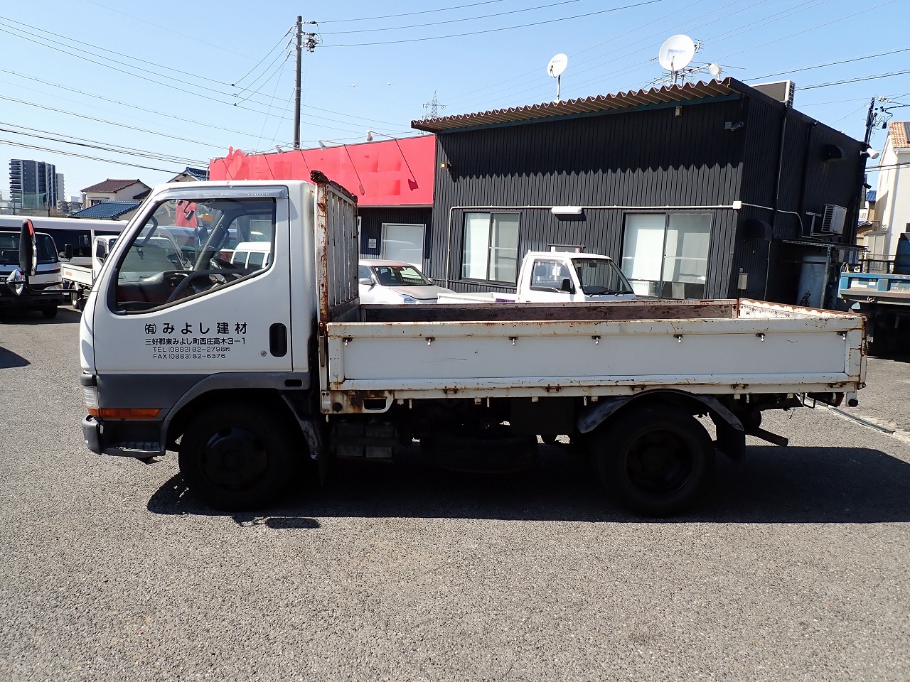 MITSUBISHI Canter