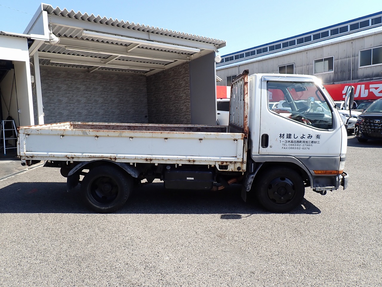 MITSUBISHI Canter