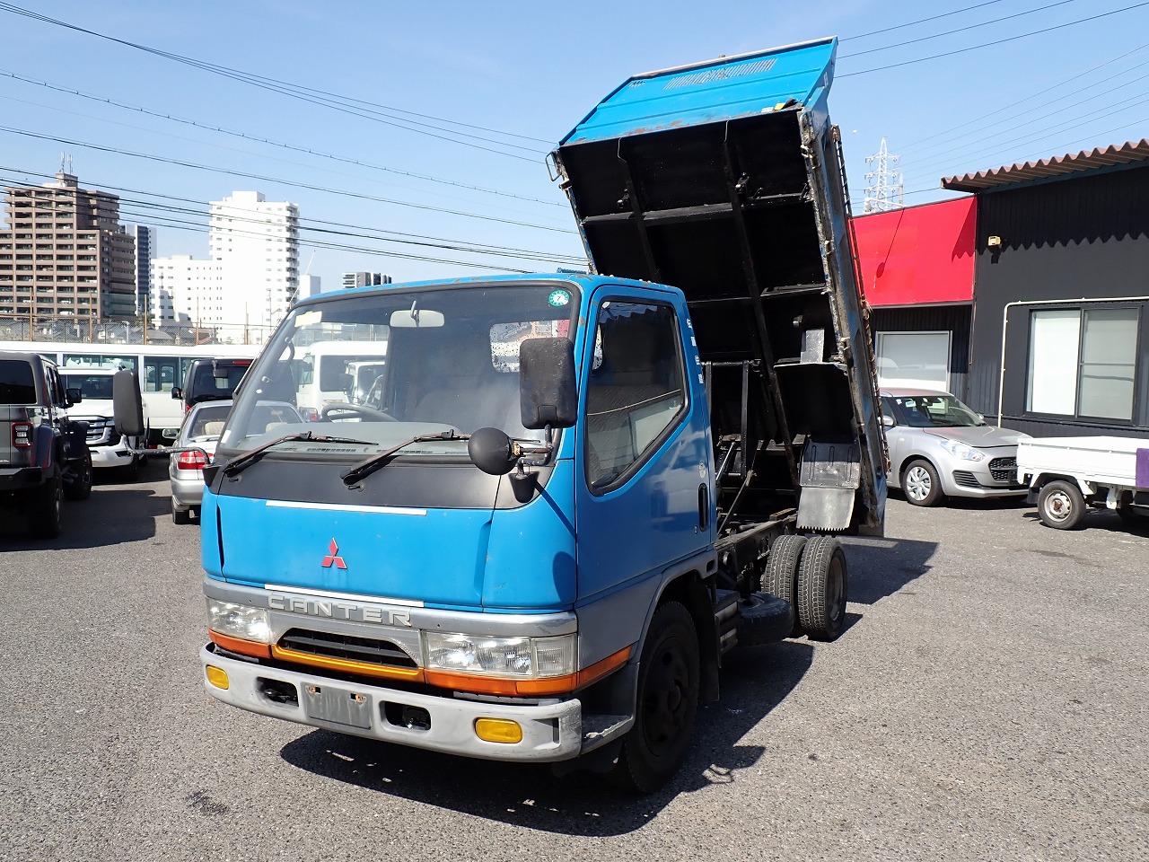 MITSUBISHI Canter