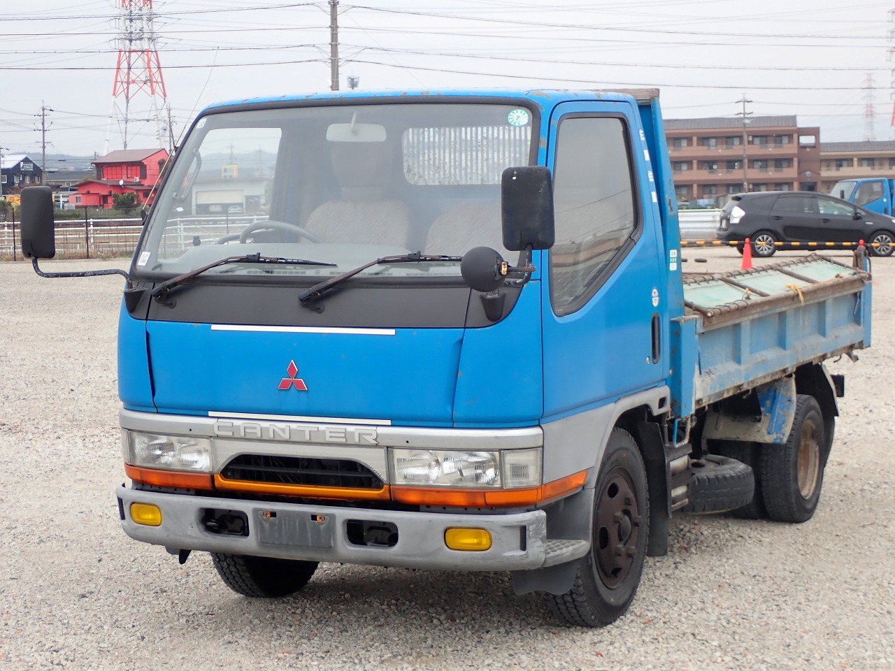 MITSUBISHI Canter