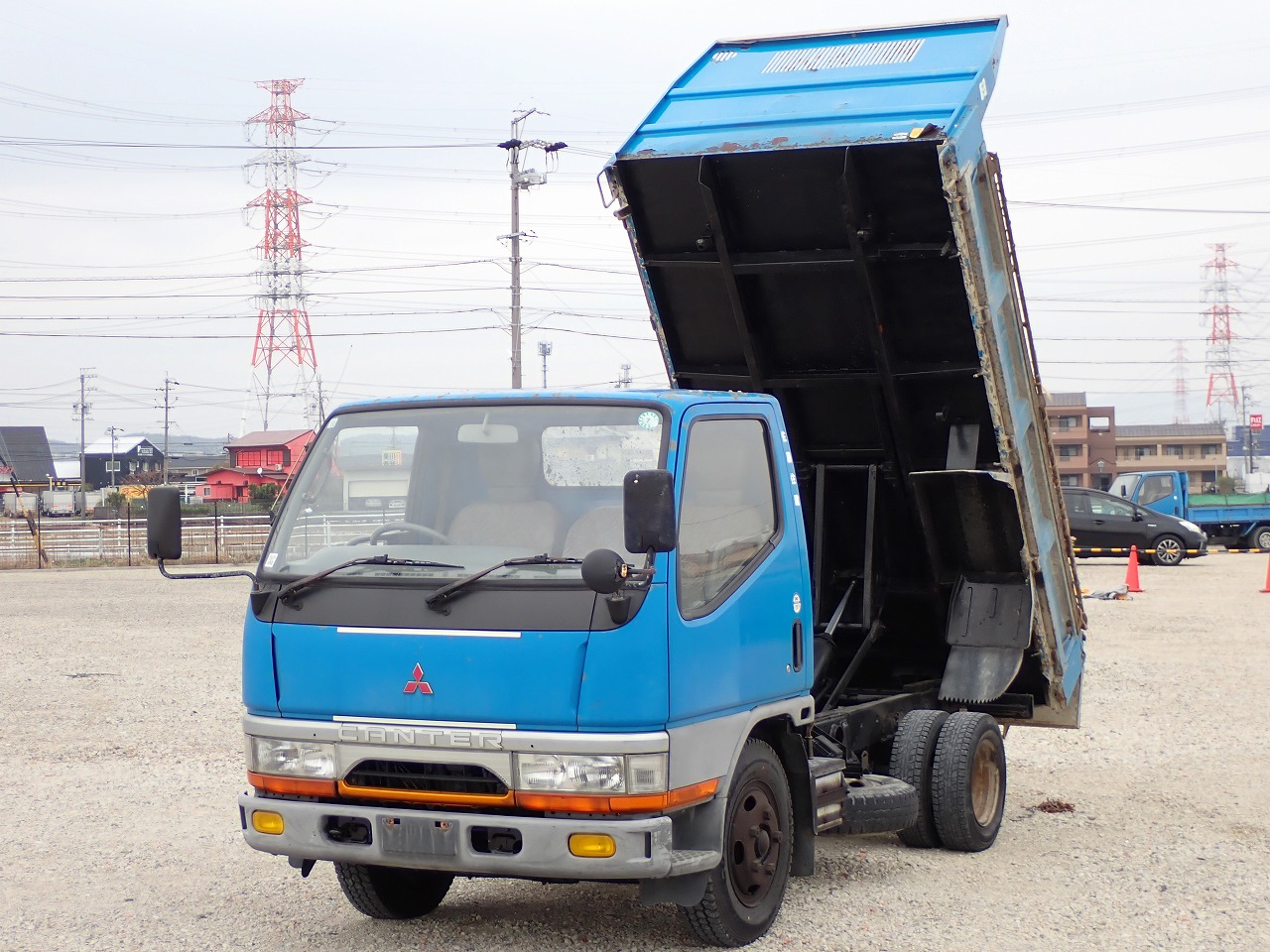 MITSUBISHI Canter