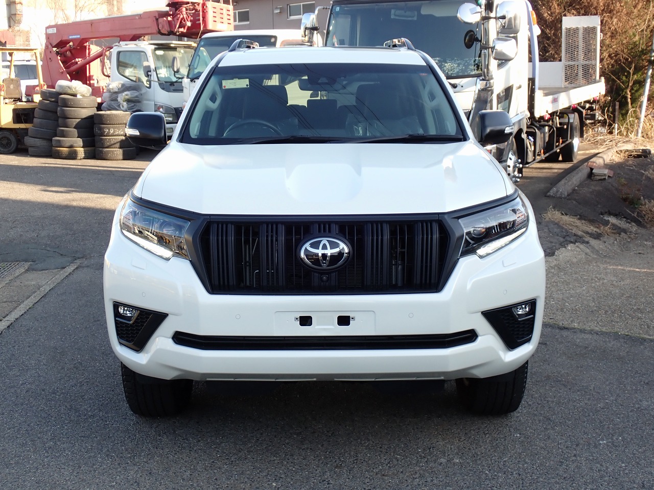 TOYOTA Land Cruiser Prado