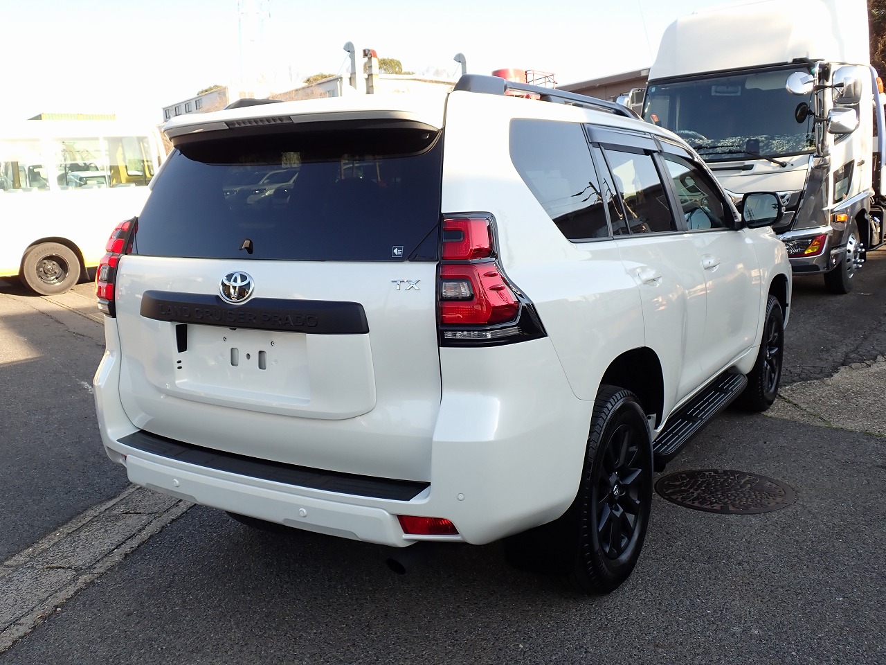 TOYOTA Land Cruiser Prado