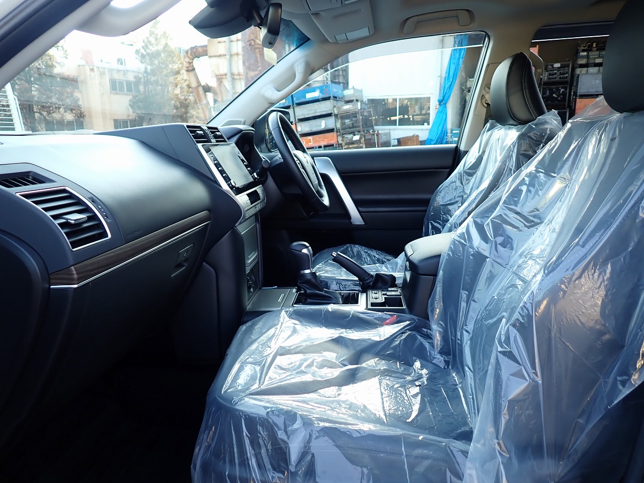 TOYOTA Land Cruiser Prado