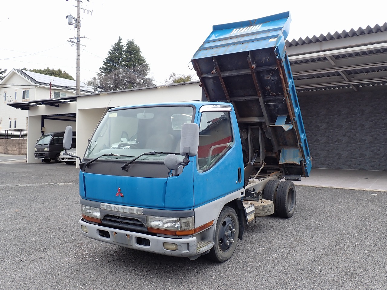 MITSUBISHI Canter