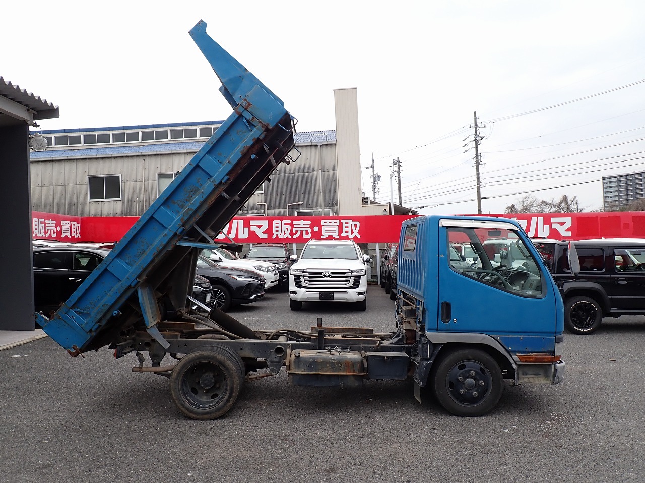 MITSUBISHI Canter