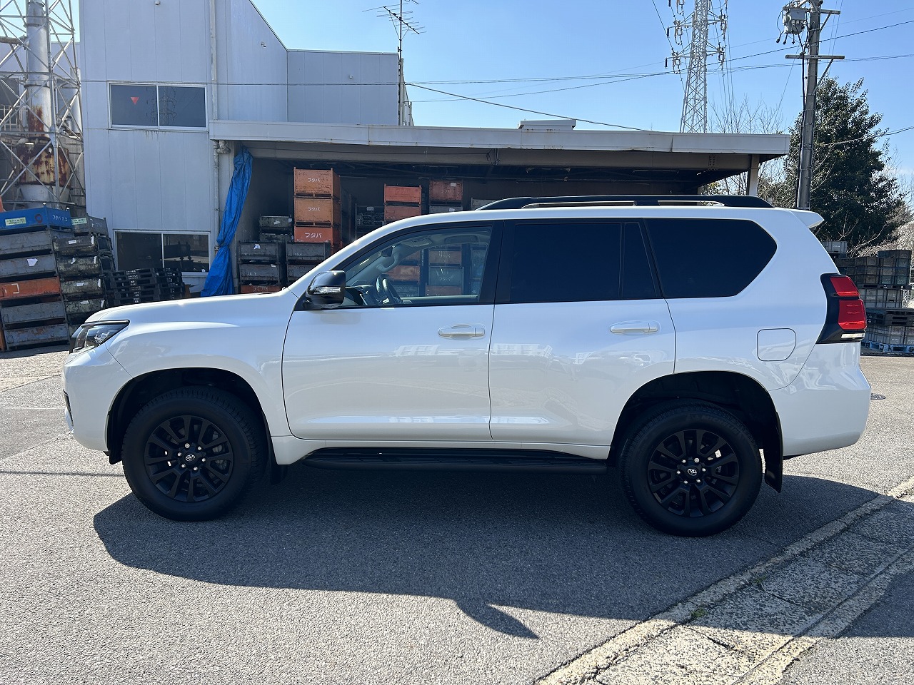 TOYOTA Land Cruiser Prado