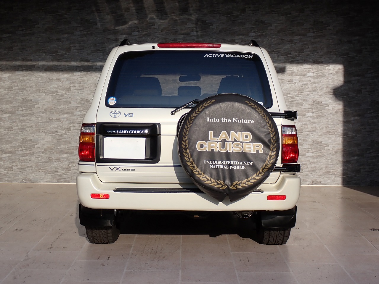 TOYOTA Land Cruiser 100