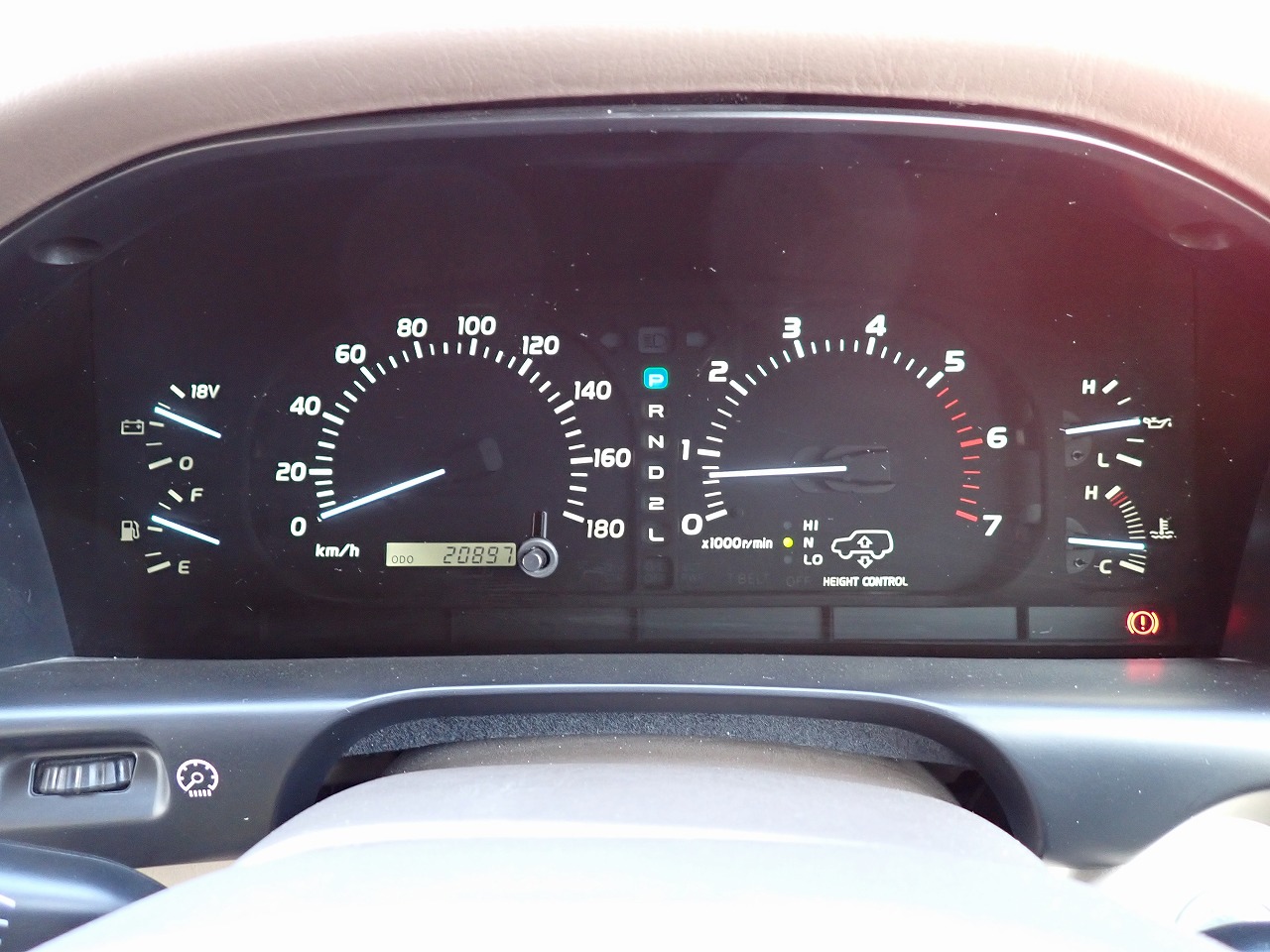 TOYOTA Land Cruiser 100