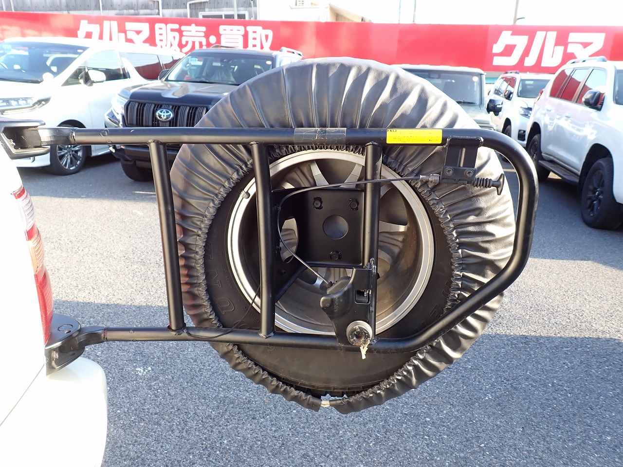 TOYOTA Land Cruiser 100