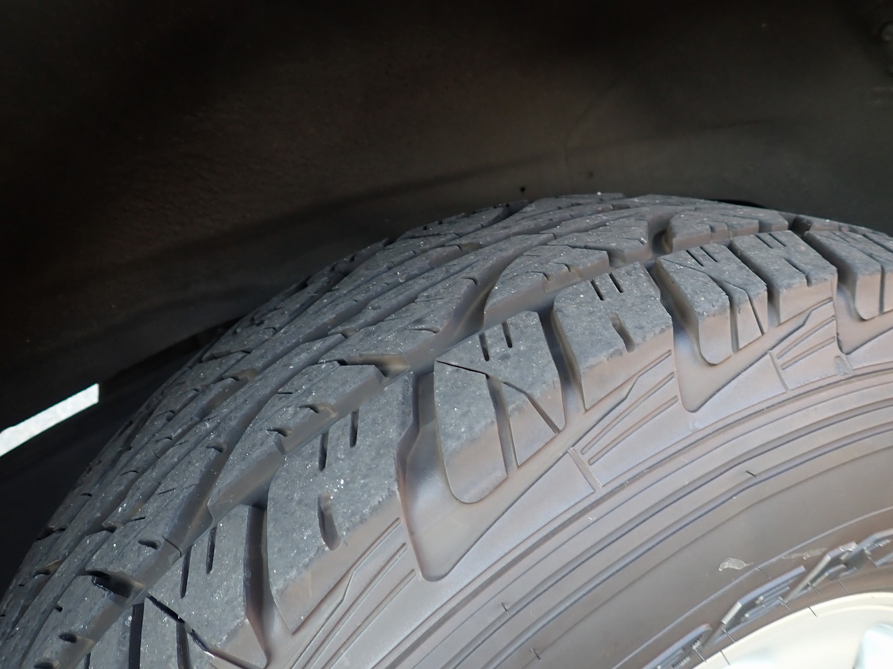 TOYOTA Land Cruiser 100