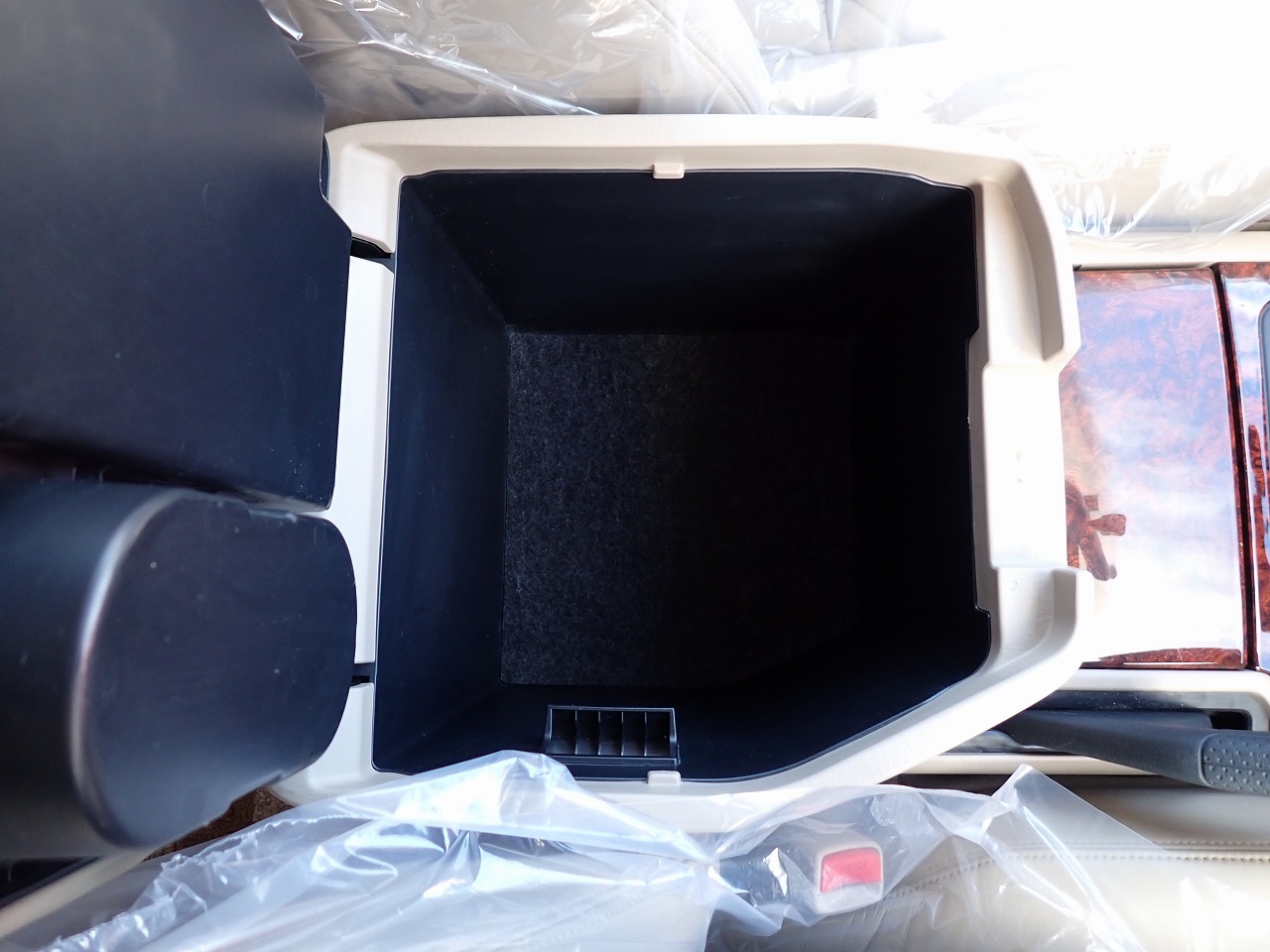 TOYOTA Land Cruiser 100