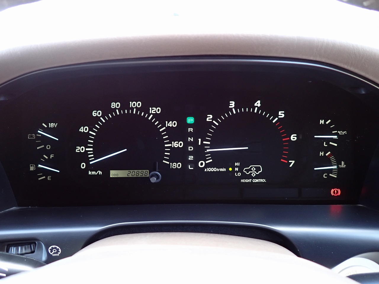 TOYOTA Land Cruiser 100