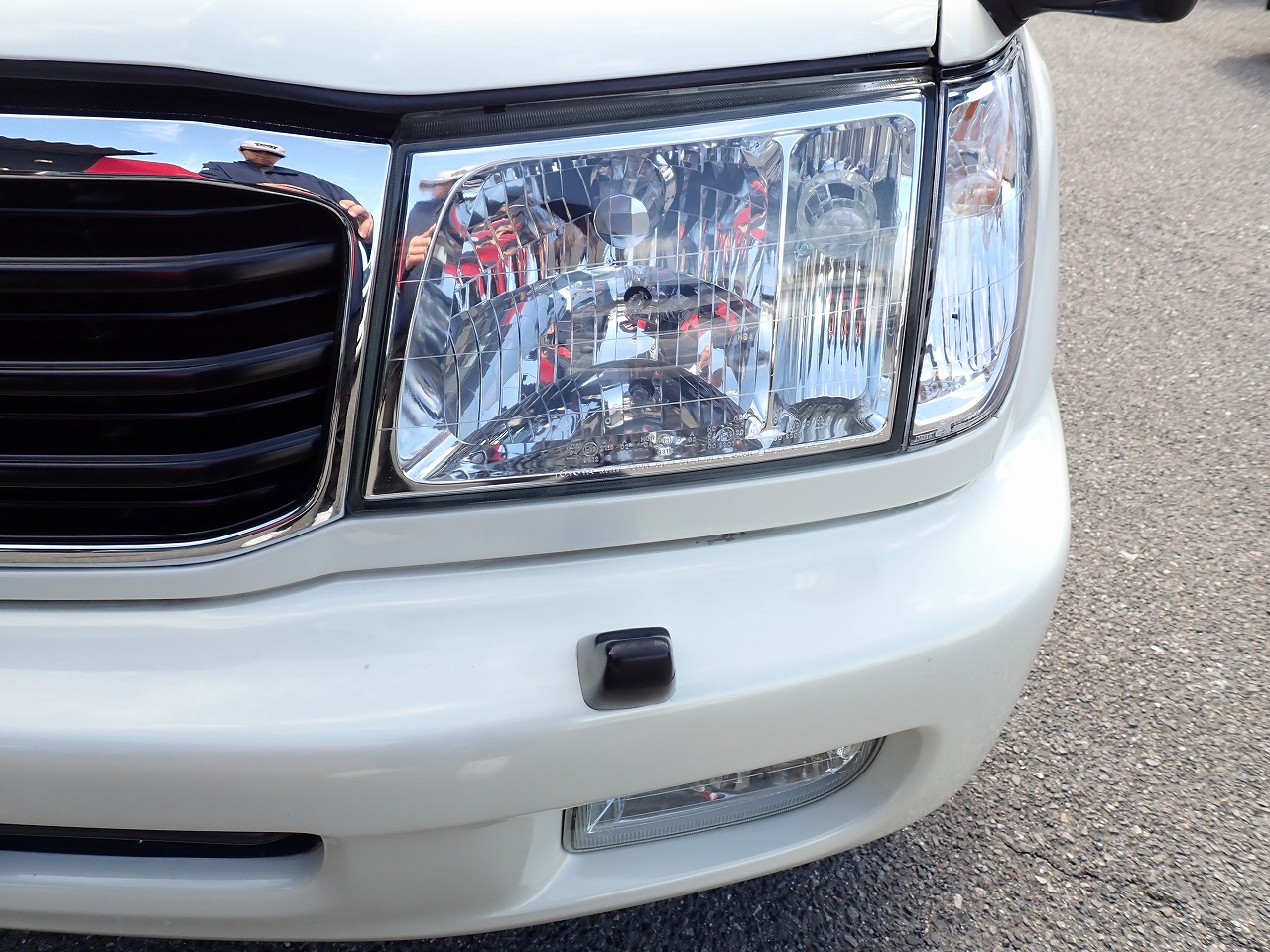 TOYOTA Land Cruiser 100