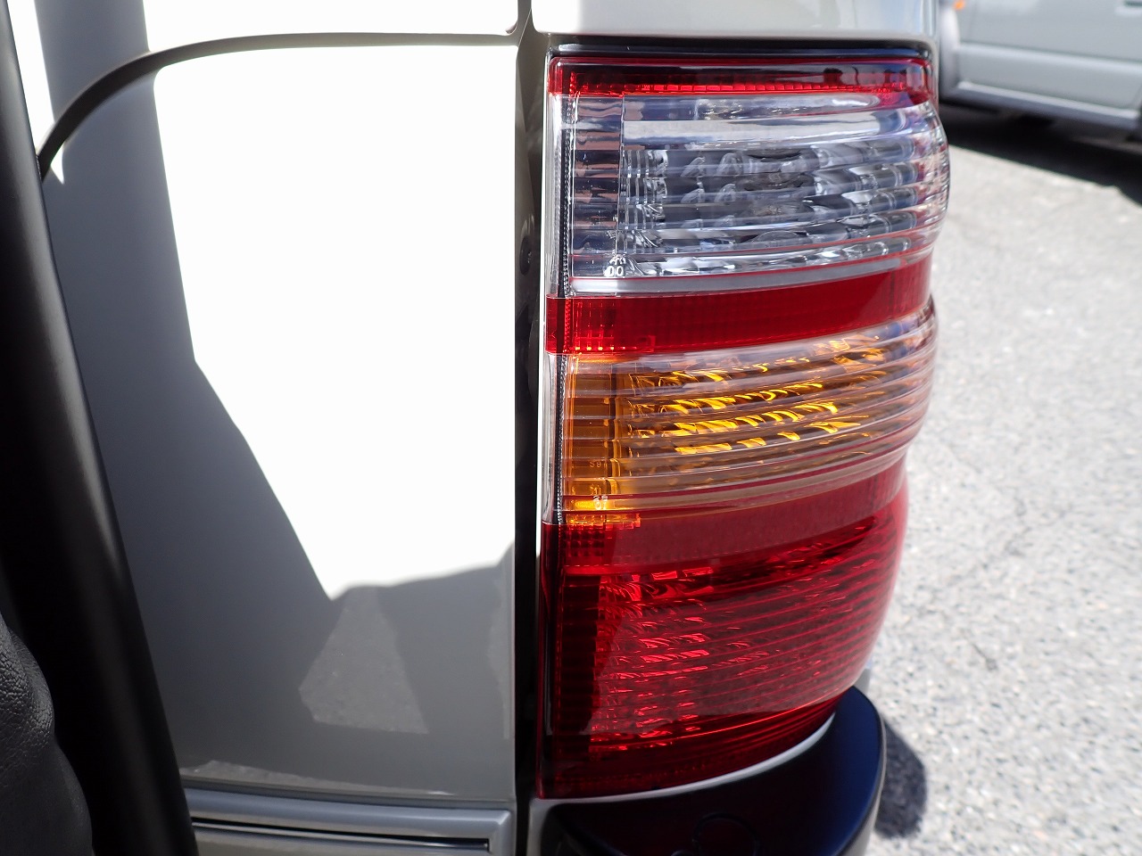 TOYOTA Land Cruiser 100