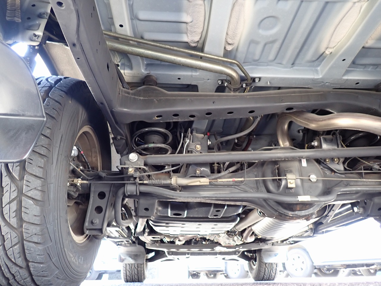 TOYOTA Land Cruiser 100