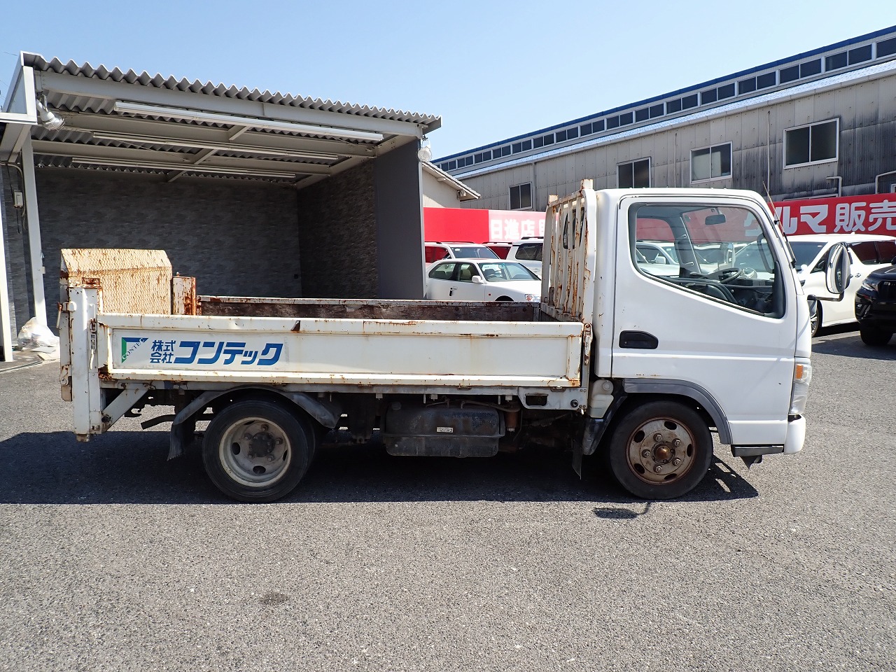 MITSUBISHI Canter