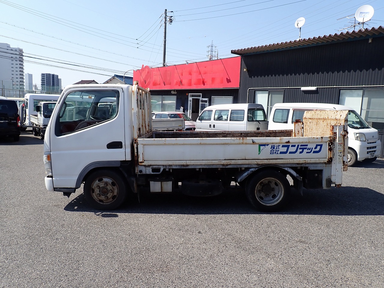 MITSUBISHI Canter