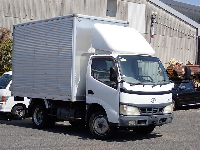 TOYOTA Dyna Truck