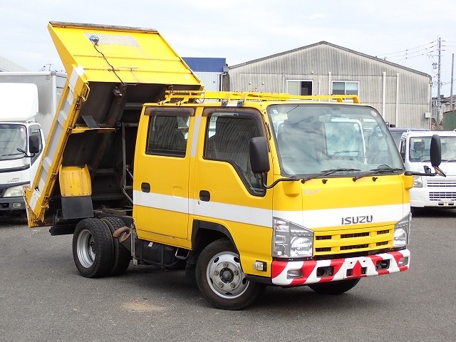 ISUZU Elf Truck