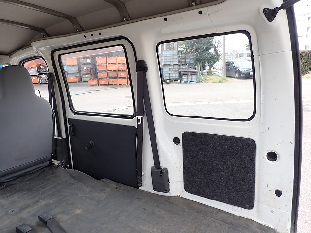 DAIHATSU Hijet Cargo