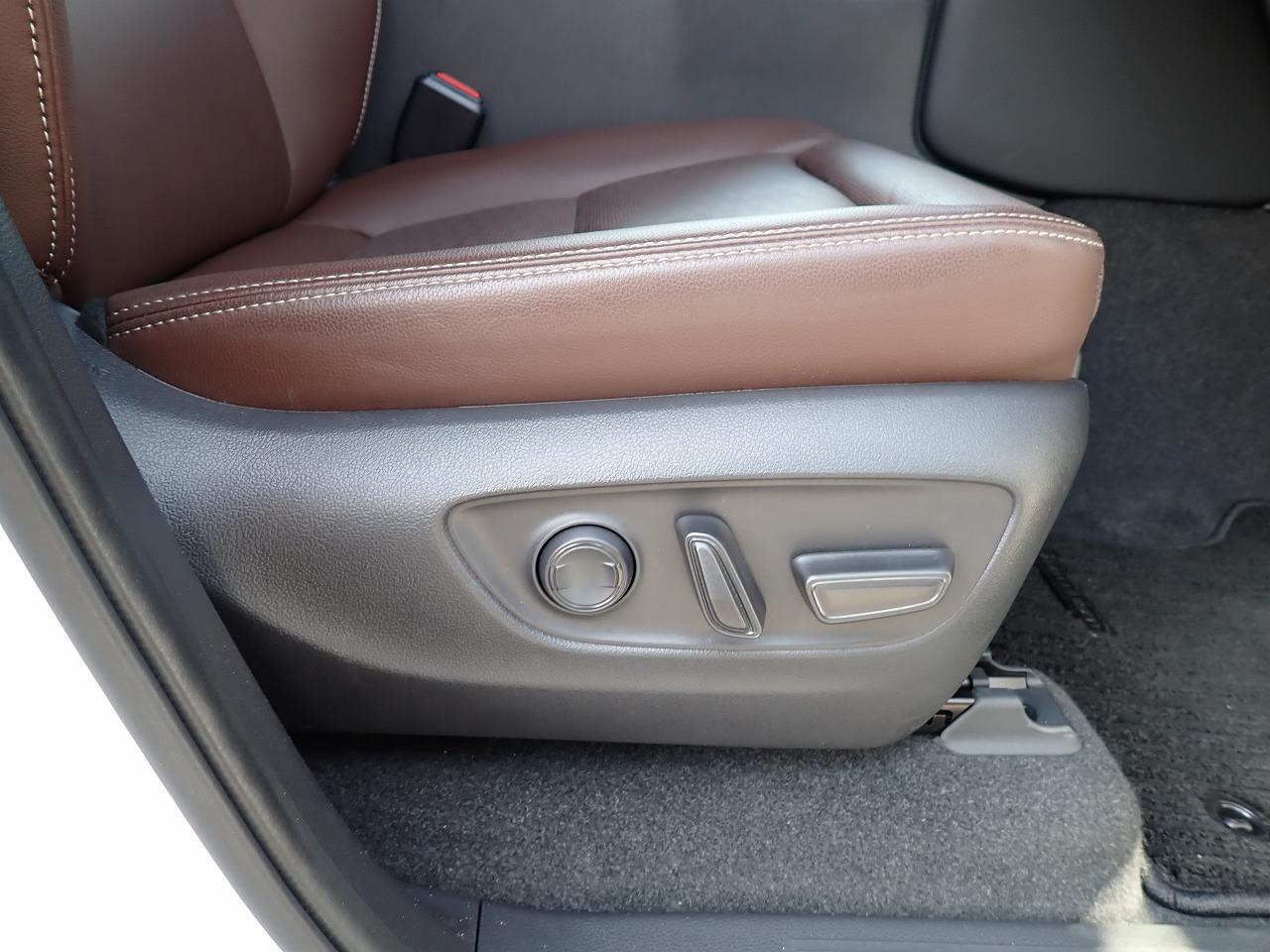 TOYOTA Land Cruiser 250