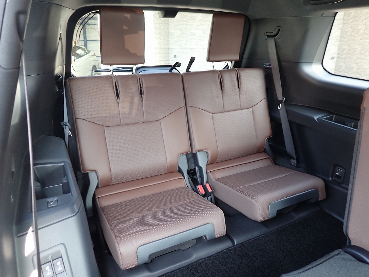 TOYOTA Land Cruiser 250