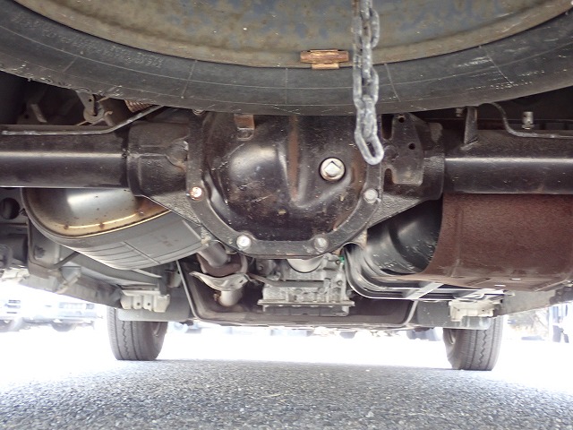 NISSAN NV 350 CARAVAN