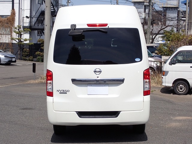 NISSAN NV 350 CARAVAN