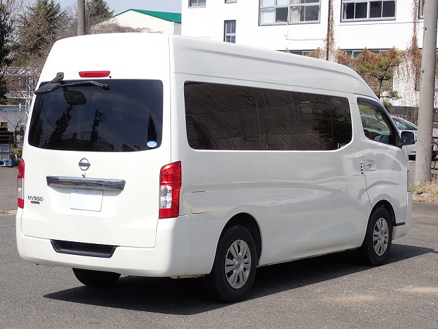 NISSAN NV 350 CARAVAN