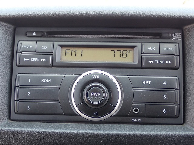 NISSAN NV 350 CARAVAN