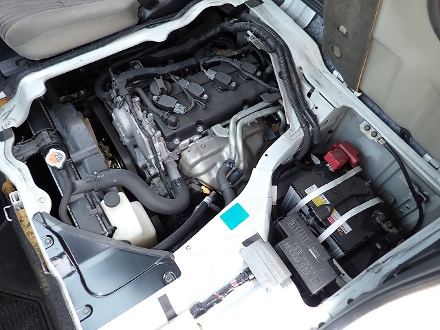 NISSAN NV 350 CARAVAN