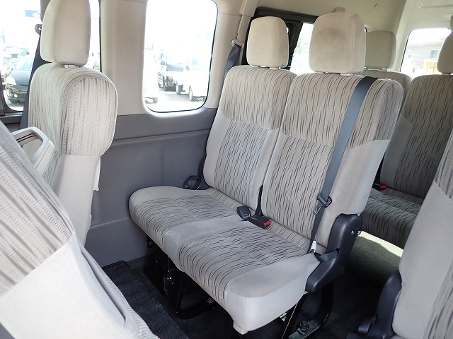 NISSAN NV 350 CARAVAN