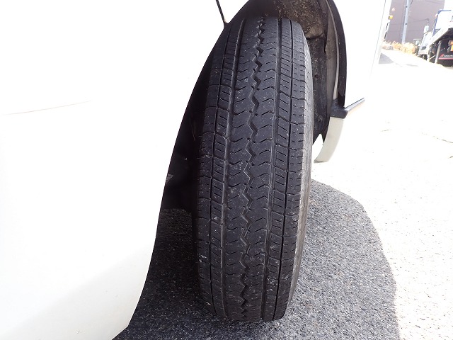 NISSAN NV 350 CARAVAN