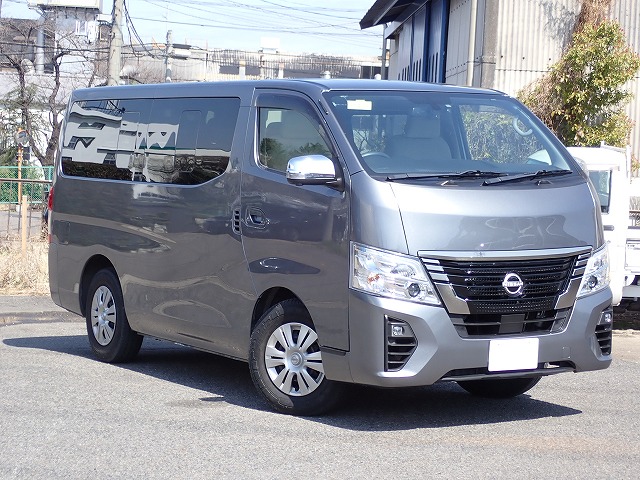 NISSAN NV 350 CARAVAN