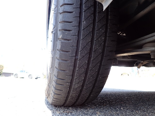 NISSAN NV 350 CARAVAN