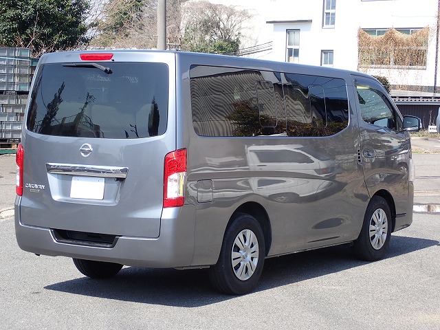 NISSAN NV 350 CARAVAN